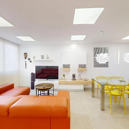Apartment Centro-playa Del Faro Marbella