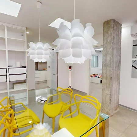 Centro-playa Del Faro