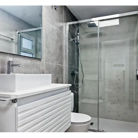 Apartamento Centro-playa Del Faro *